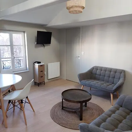 Апартаменты Un Brin De Fantaisie Dans Le Centre De *