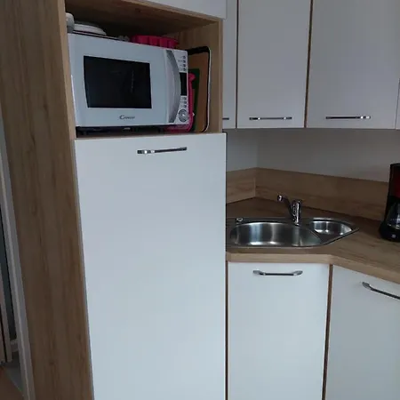 Un Brin De Fantaisie Dans Le Centre De Appartement