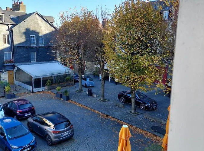 Un Brin De Fantaisie Dans Le Centre De Apartment *