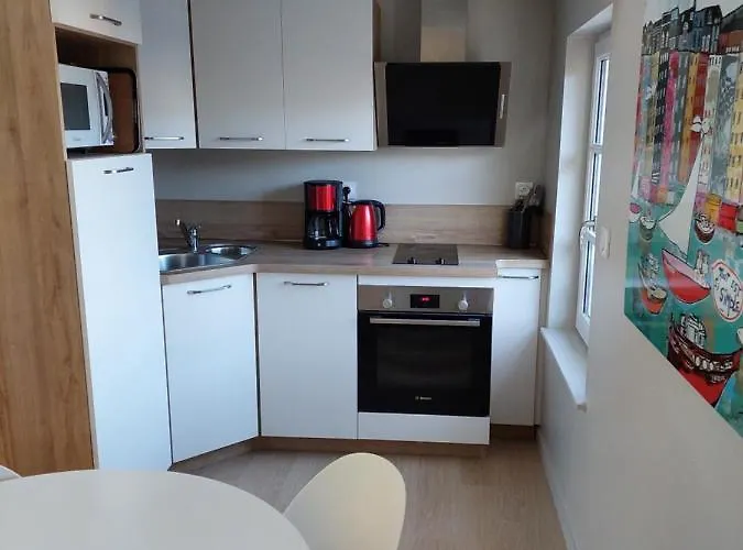 Un Brin De Fantaisie Dans Le Centre De * Honfleur